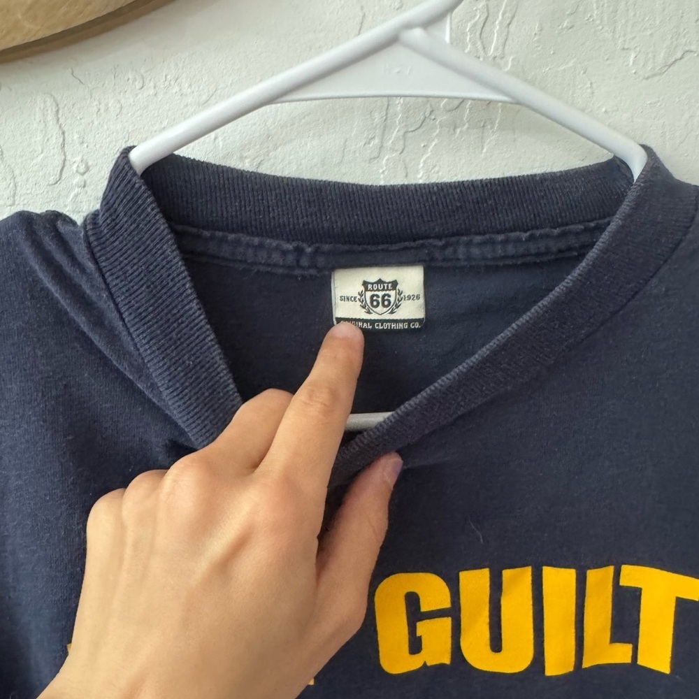 Route 66 Kid’s 10/12 Youth Navy Blue Yellow Not Quilty Spell Out T Shirt - Picture 2 of 4